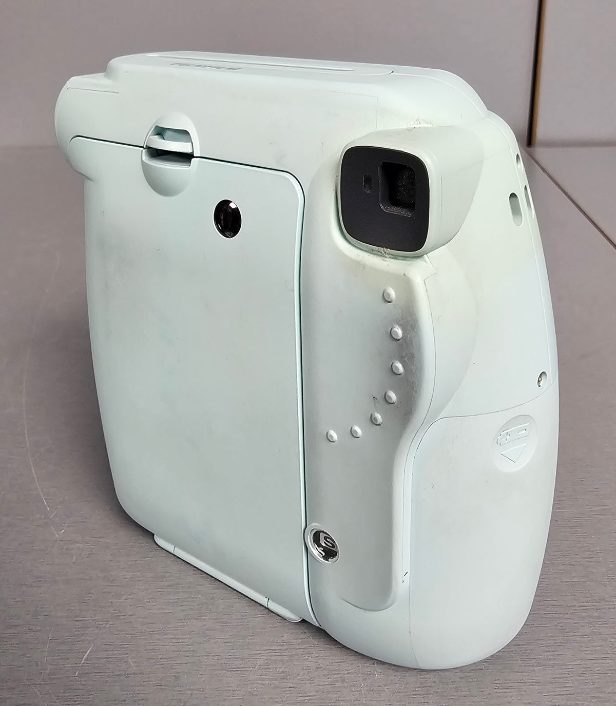 Fujifilm Instax Mini 9 Instant Camera - Ice Blue | Cash Generator
