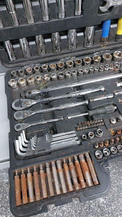 **COLLECTION ONLY** Halford Advanced 200PC Mechanics Set Of Wrench & Spanner Set - With Case *VERY WORN & RUSTY*