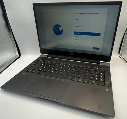 SALE    HP 15-FB0020/Ryzen 5 5600H/16GB RAM/256GB SSD/RX 6500M/15