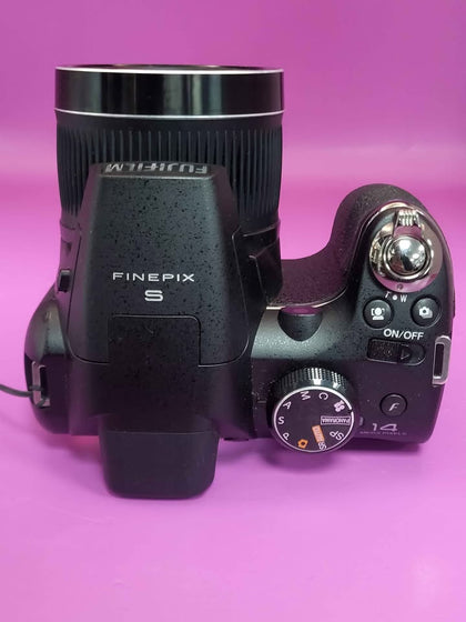 Fujifilm FinePix S3300 Digital Camera - 26 x Optical Zoom - 14MP