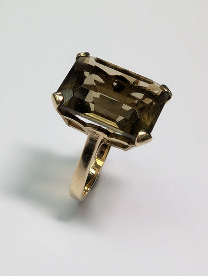 9ct Gold Smokey Quartz Ring - Size J 1/2