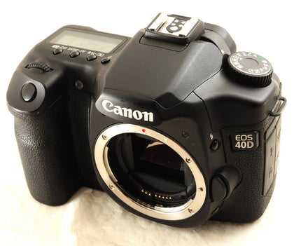 Canon EOS 40D 10.1MP with 50mm EF Lens