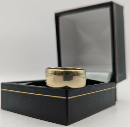 375 9CT Hallmarked, Yellow Gold, Thick Wedding Band Design, Size Q, 4.7g, Boxed