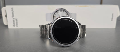 SAMSUNG Galaxy Watch 6 Classic BT with Bixby - Silver, 47 mm *Boxed*