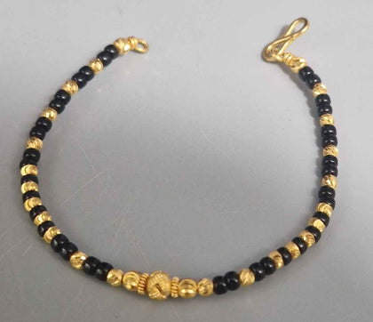 22CT Gold B/Let With Black Stones 4G
