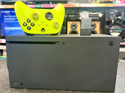 Xbox Series X + 1TB Seagate Expansion Card