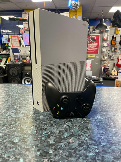 XBOX ONE S - 1TB