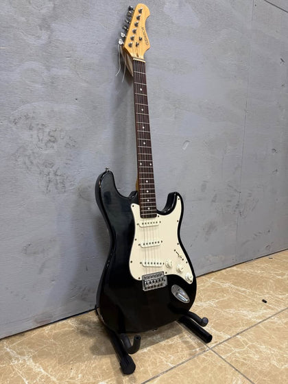 ELEVATION, 6 STRING ELECTRIC GUITAR, STRATOCASTER BODY, 22 FRET
