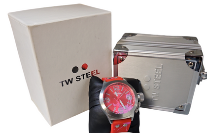 ** Sale ** TW Steel TW554