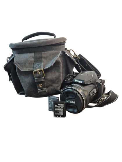 Nikon Coolpix P900 Digital Camera with 2 batteries