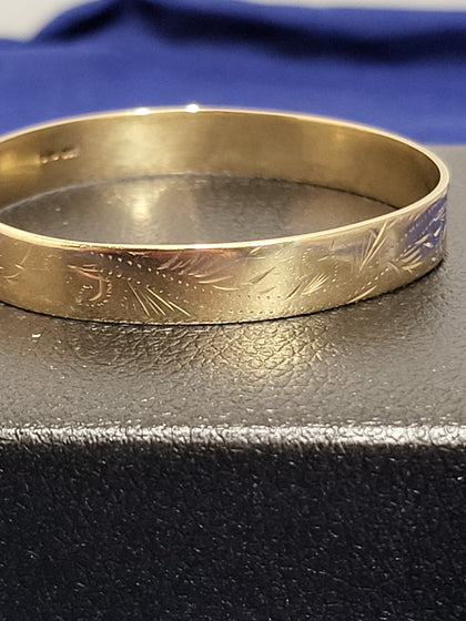 9ct Yellow Gold Patterned Bangle - 2