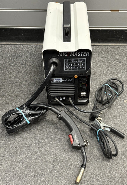 ** Collection Only ** MIG Welder Autojack 130 Amp with a Auto Wire Feed NON Live Torch Gasless Welding