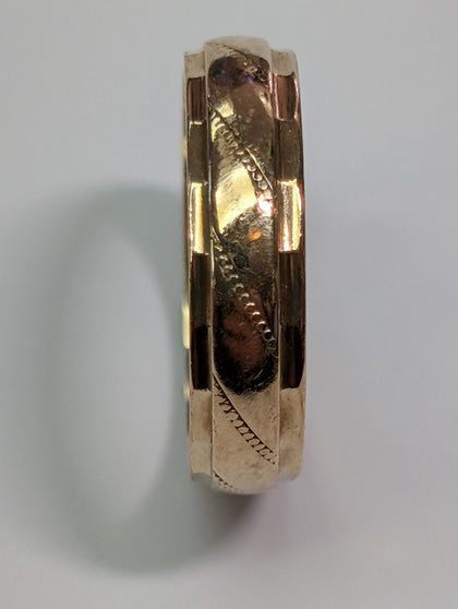 9ct Gold patterned Wedding Band Ring