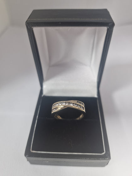 Gold Ring 9CT 375 2.9G Size M.