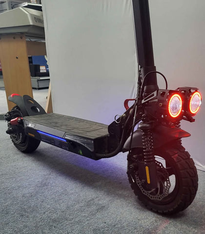 Iscooter IX4 48v Electric Scooter -1 Key and Charger