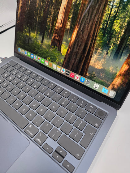 Apple macbook air m2 2022 Navy