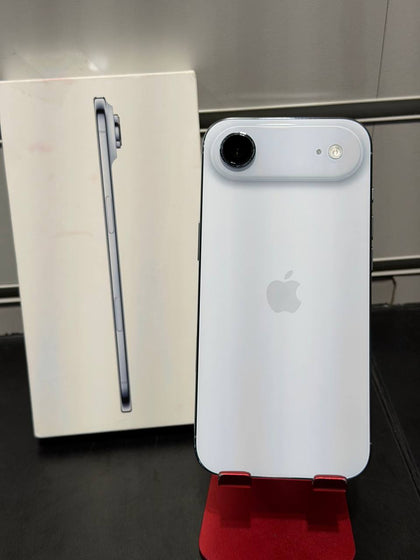 ** Immaculate ** Apple iPhone Air (A3517) 256GB Sky Blue, Unlocked ** COLLECTION ONLY **