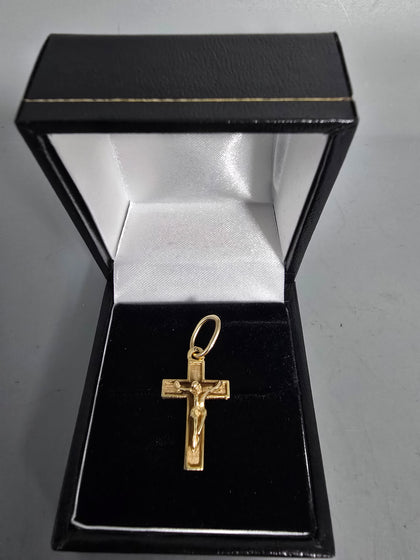 18CT Cross Charm 1.9G