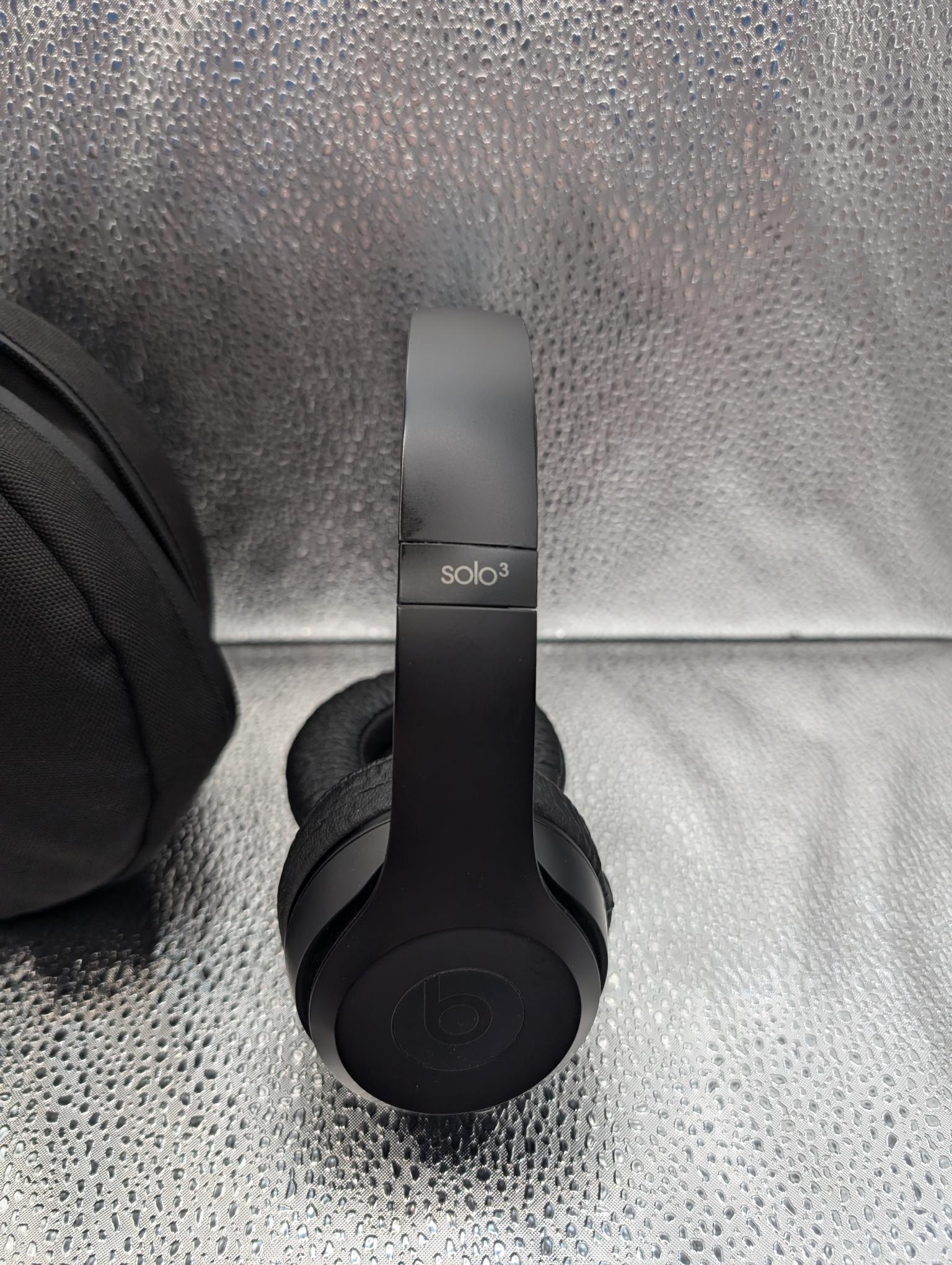 Beats selling Solo 3 Wireless