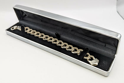 925 Silver Hallmarked, Diamonte covered Curbed bracelet, 9