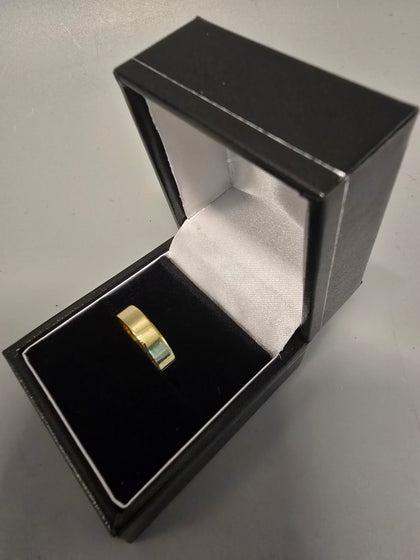 18ct Gold Ring 750 2.0G Size M