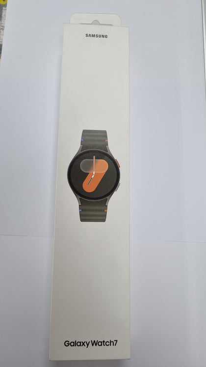 Samsung galaxy watch 7 green 40mm Bluetooth/wifi/gps New