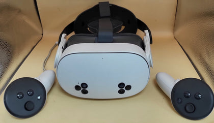 meta quest 3s vr headset (with controllers) 128gb