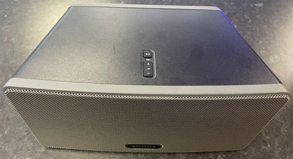 2x Sonos Play 3 Speakers