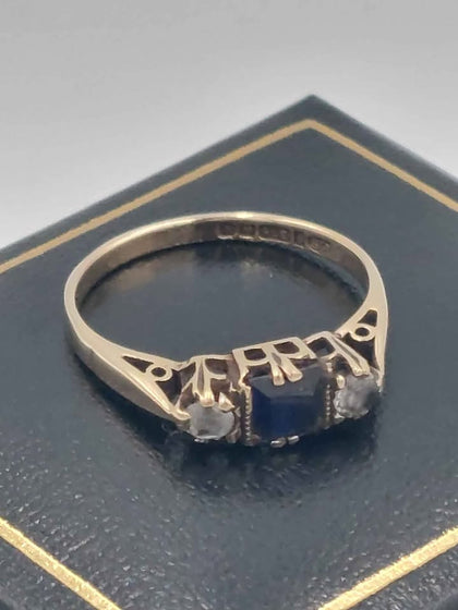 (9ct Hallmarked&Tested), Gold Three Stone Ring, (Two Clear, One Blue), 2.3g, Size Q