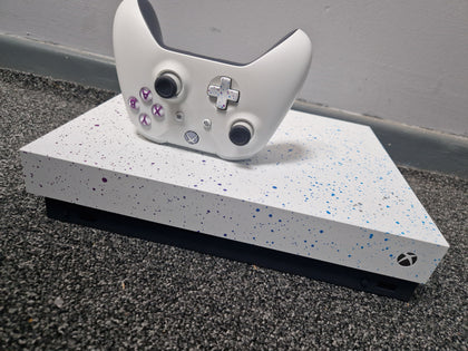Xbox One X Console, Hyperspace Ed. White/Dots, Discounted