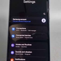 Samsung A35 5G Dual Sim 128GB Awesome Navy, C Grade has some light scratches on the screen