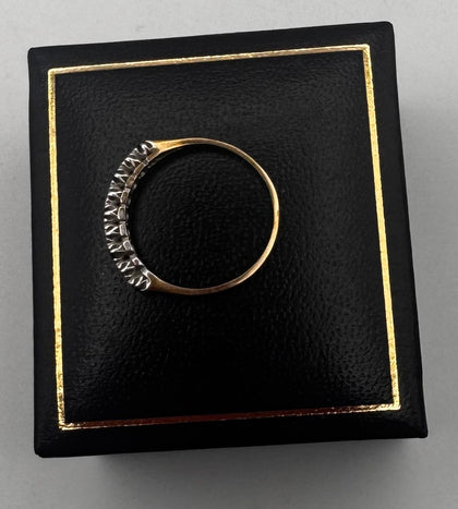 9ct Gold ring size N