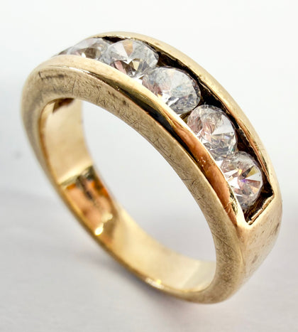 9ct yellow gold 7 stone CZ eternity ring size L 1/2
