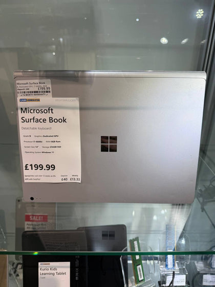 Microsoft Surface Book/i7-6600U/8GB Ram/256GB SSD/dGPU/14