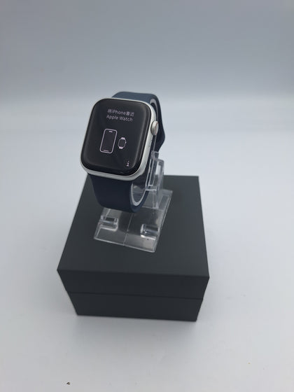Apple Watch Series 9 cel/gps 41mm Silver Aluminium with blue sports band and charger