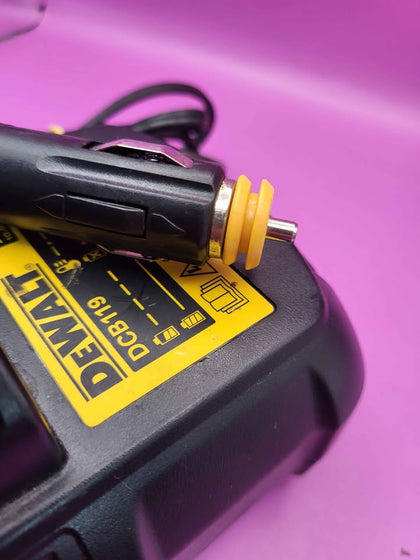 DeWalt DCB119 XR Universal Car Charger 10.8-18V Li-ion