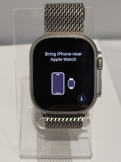 APPLE Watch Ultra 2 Cellular - 49 mm Natural Titanium Case with Natural Titanium Milanese Loop - Medium