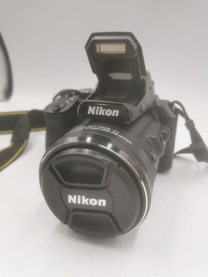 Nikon Coolpix P950 83X Zoom 16MP, Boxed