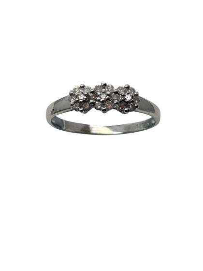 White Gold Diamond Ring - 9ct - 1.9g - Size S
