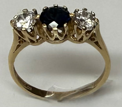 9ct Gold Ring - Size L