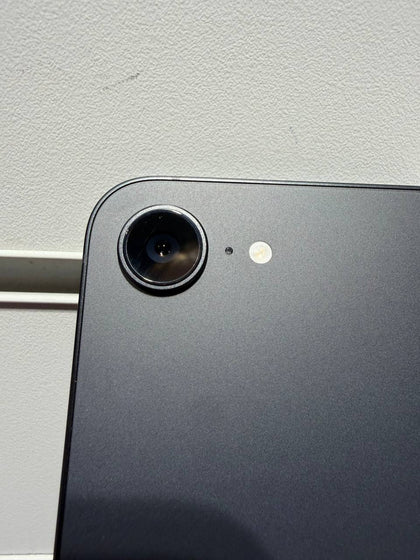 Apple iPhone 17e (A3634) 256GB Black, Unlocked