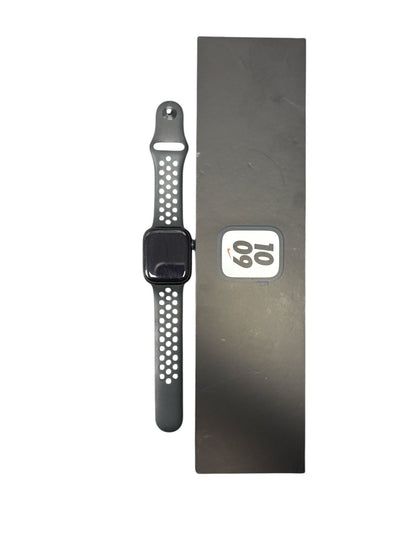Apple Watch Series 7 41mm Nike Edition