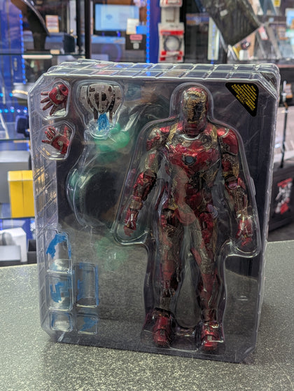 Hot Toys Mysterios Iron Man Illusion 1/6 Scale Collectible Figure