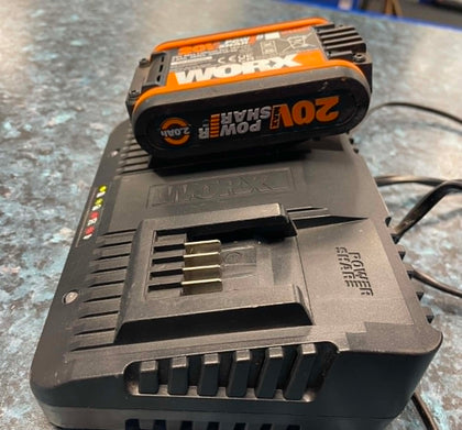 Worx charger with one battery