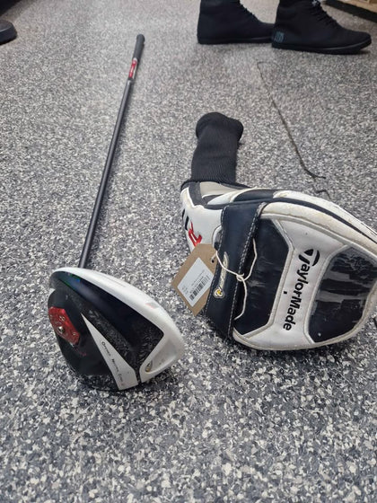TaylorMade R11S Driver – 9° Loft – Right Handed - Stiff Flex