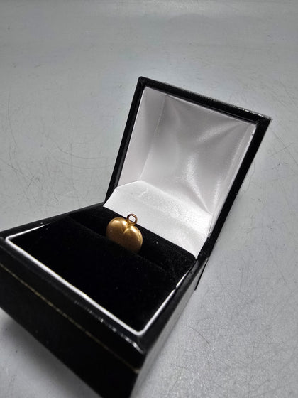 18ct Gold Heart Charm/Pendant 750 1,0G