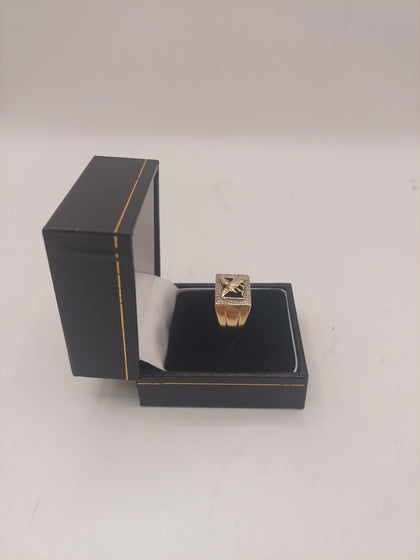 9k Gold DIA Ring with Eagle Design 6.3G Hallmarked(375)&Tested Size O