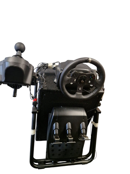 Logitech G920 Racing Wheel With Pedals & Shifter Includes Sim Rig – Xbox/pc –