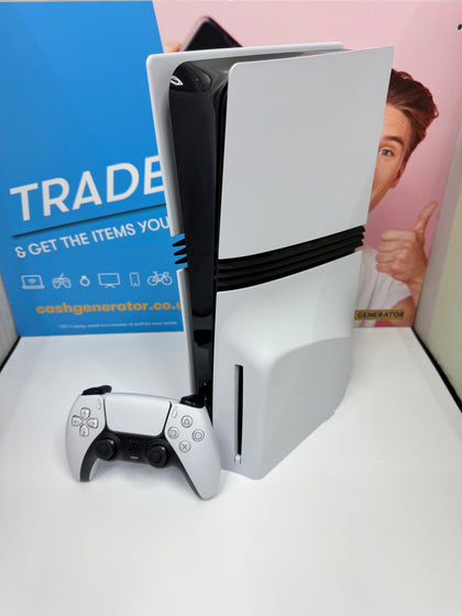 PlayStation 5 Pro White - 2TB - W/Disc drive + Controller