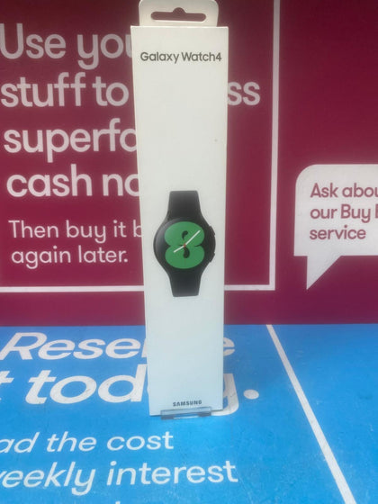 SAMSUNG GAALXY WATCH 4 40MM WIFI AND CELLULAR BLACK BOXED.